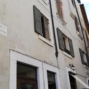 https://il-panorama-di-giulietta.hotelinveneto.com
